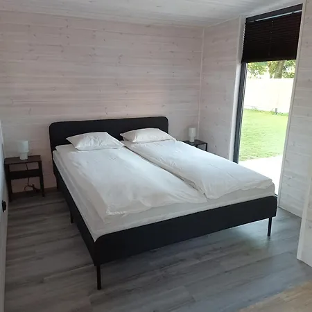 Letniskowy Parkowa * Osieki (Koszalin)