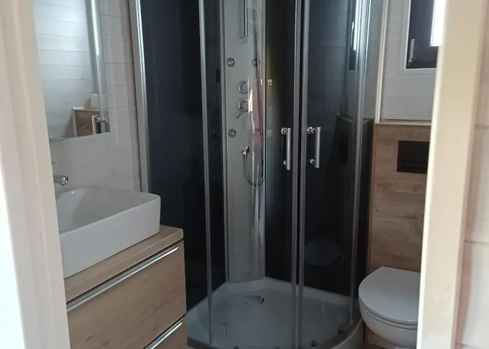 Letniskowy Parkowa Nyaraló Osieki